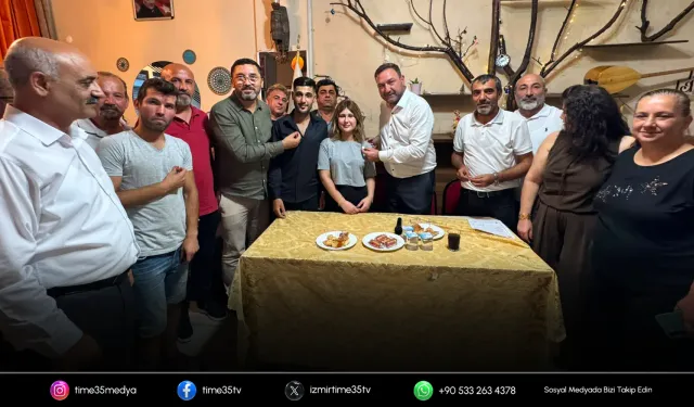 Karabağlar'da CHP'ye 200 kişilik katılım! Gümrükçü: "CHP'de bölünme olmaz"