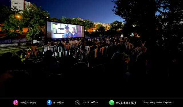 Karabağlar'da açıkhava film keyfi