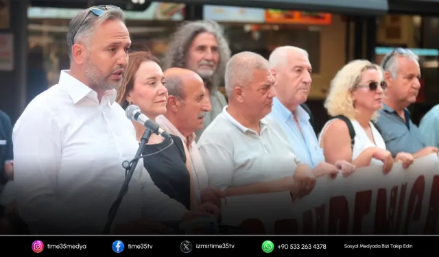 Srebrenitsa’da katledilen canlar Konak’ta anıldı