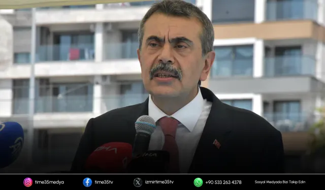 Bakan Tekin İzmir’de: “Çocuklarımız için gece gündüz çalışıyoruz”