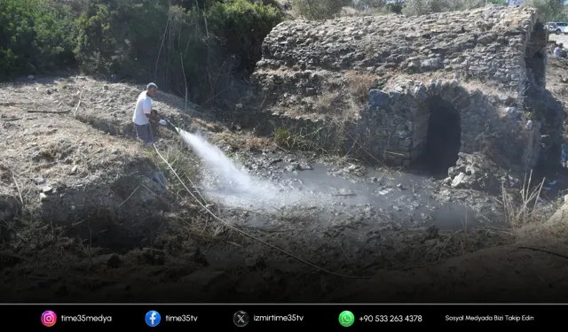 Kuşadası’nda tarihi Roma Hamamı’na kapsamlı temizlik