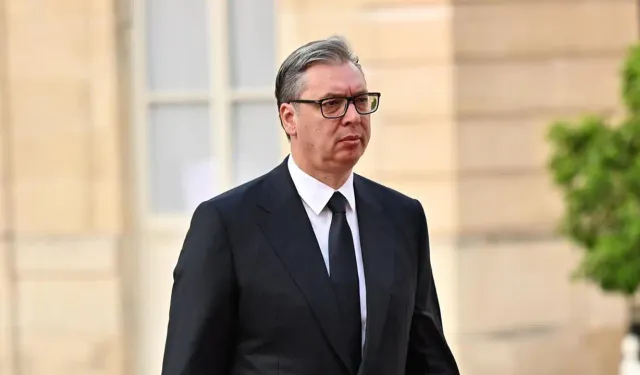 Sırbistan Cumhurbaşkanı Vucic istifa etti