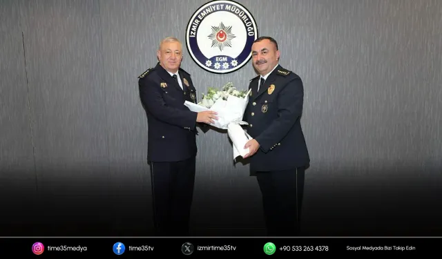 İzmir emniyetinde devir teslim töreni