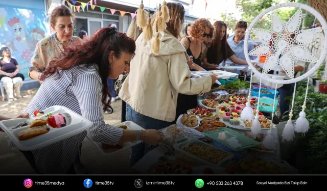 Buca’da kursiyerlerden renkli bahçe buluşması