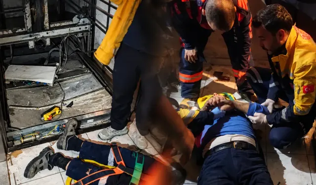 İş hanının asansörü düştü: 1 yaralı