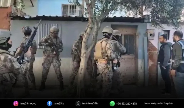 İzmir merkezli FETÖ operasyonu: 21 gözaltı