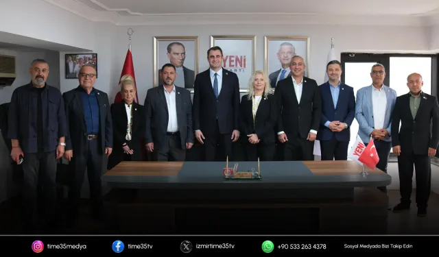 Karşıyaka’da 5 CHP’li meclis üyesi YENİ Parti’ye geçti