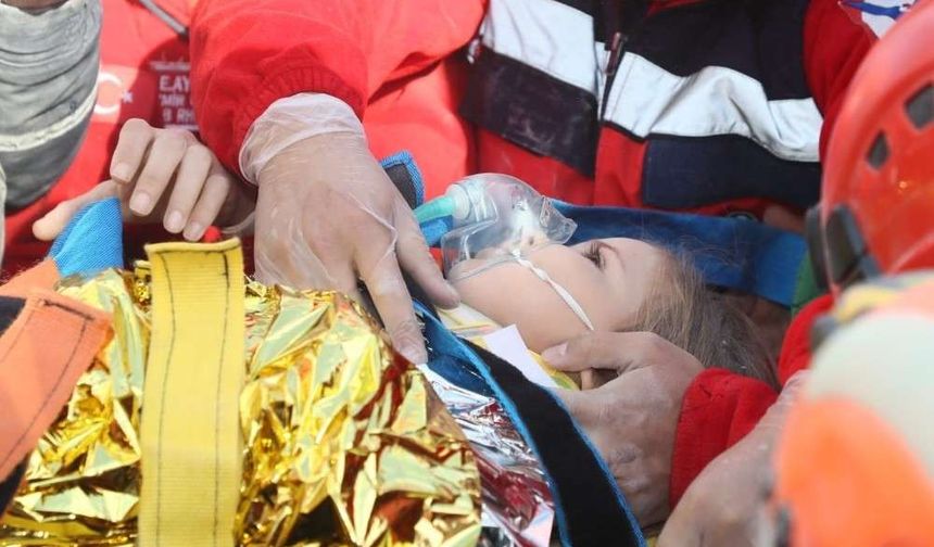 ULUSKON, İzmir depreminin simgesi Ayda bebeğin tüm eğitim masraflarına talip oldu