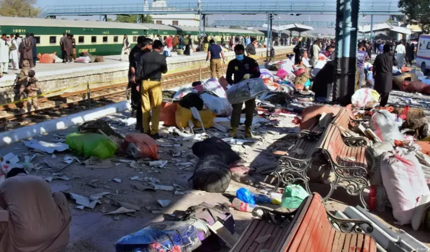 Tren istasyonunda bombalı saldırı