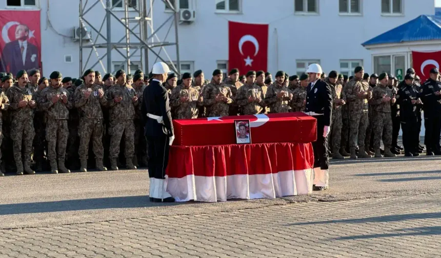 Şehit polis memuru memleketinde toprağa verildi