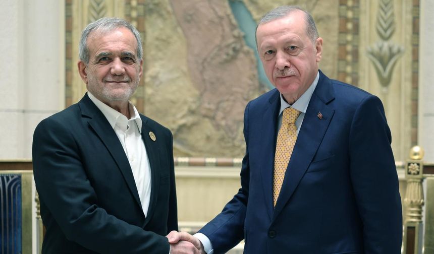 Cumhurbaşkanı Erdoğan, İran Cumhurbaşkanı Pezeşkiyan ile görüştü