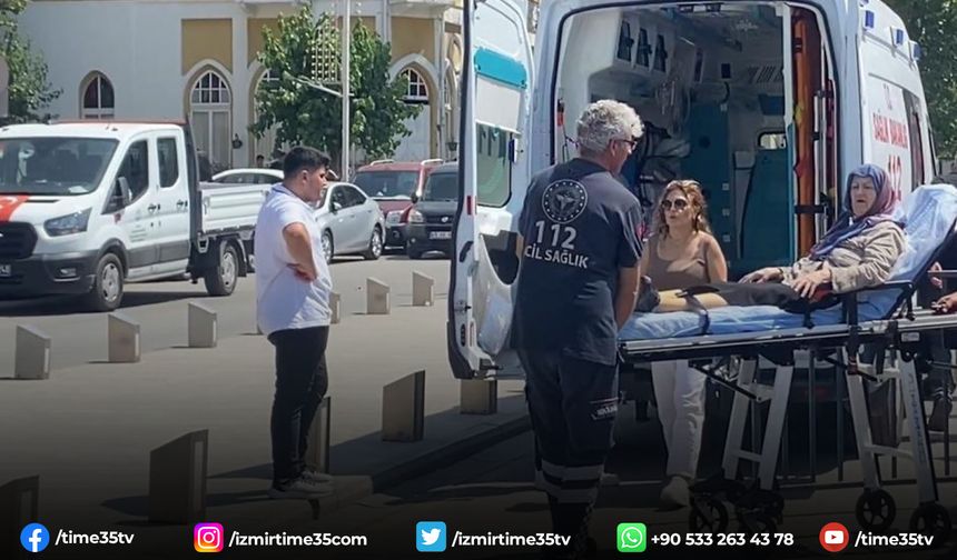 Ferdi Zeyrek'in taziyesinde yaşlı kadın fenalaştı