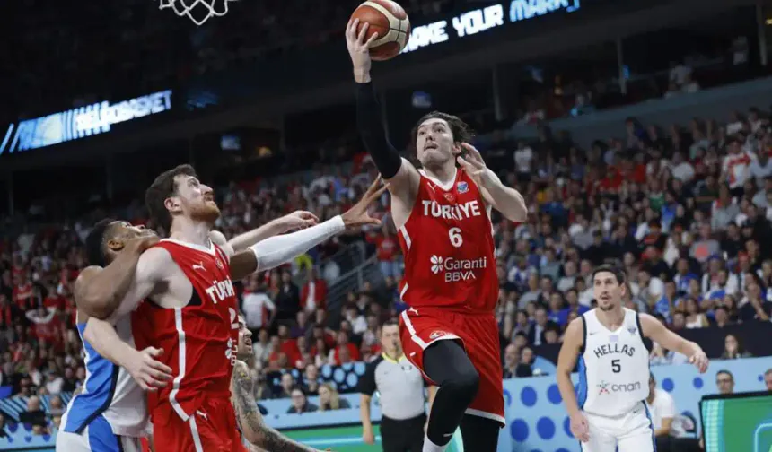 A Milli Erkek Basketbol Takımı finalde