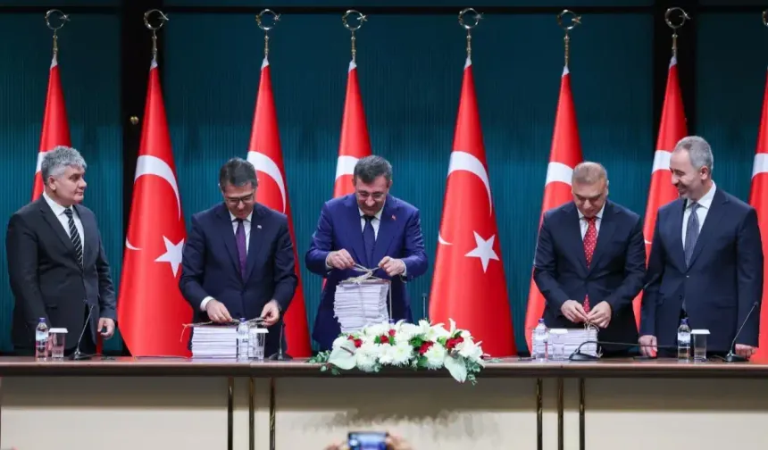 2026 bütçesi açıklandı: Eğitim ve sağlığa en yüksek pay!