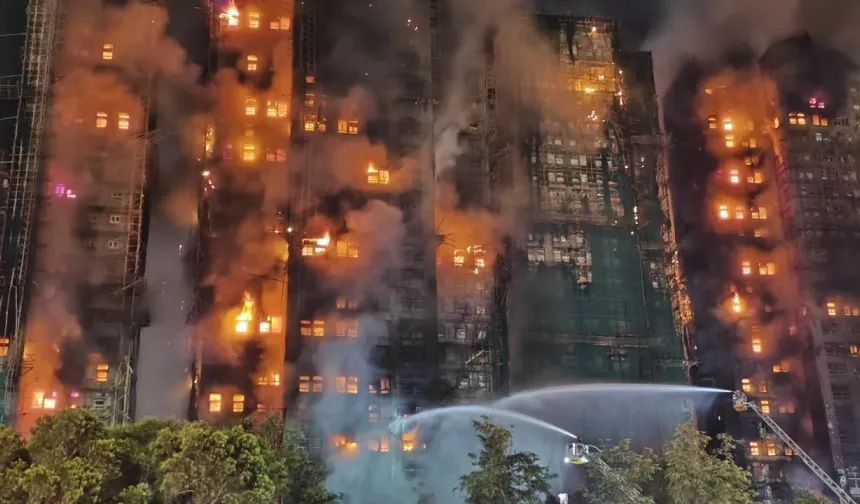 Hong Kong’daki yangın felaketinin bilançosu büyüyor