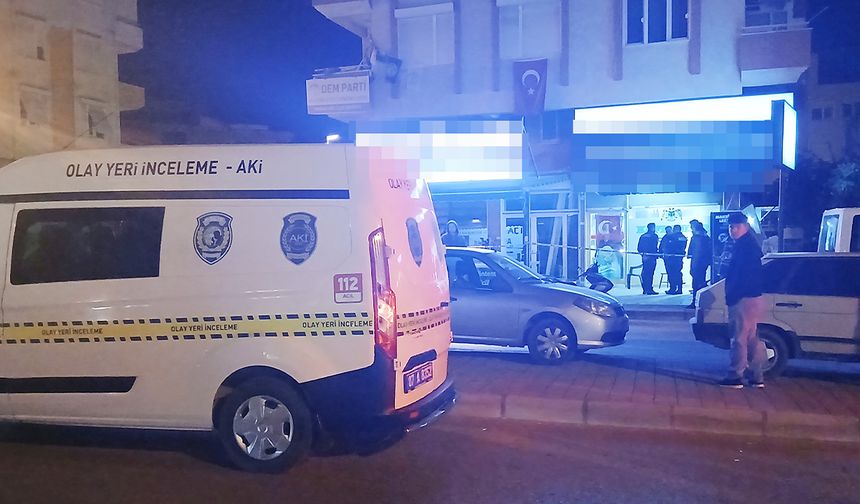 İş yerinde tartıştığı 2 kişiyi tabancayla öldürdü