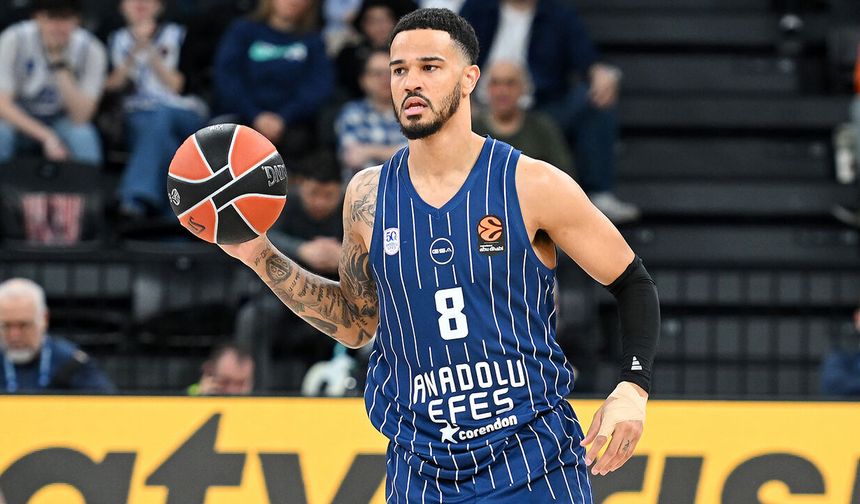 Anadolu Efes sahasında Baskonia’ya yenildi