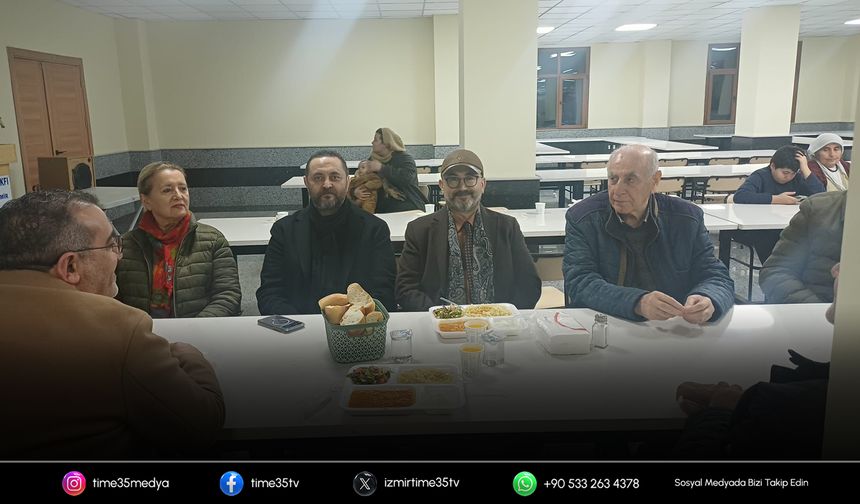 AK Partili Ünal Hızır orucunda lokma paylaştı