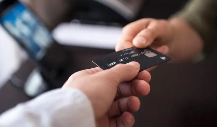 Kredi kartı limitleri pazartesi günü değişiyor