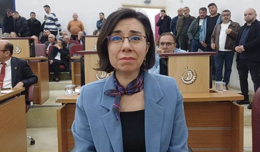 Uşak’ta başkanvekili seçildi: CHP’li Özkan göreve geldi