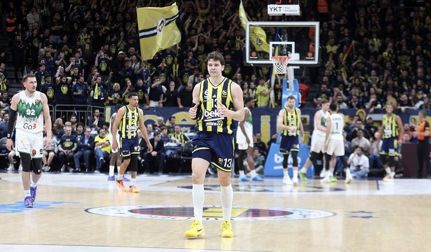 Fenerbahçe Beko seride avantajı kaptı