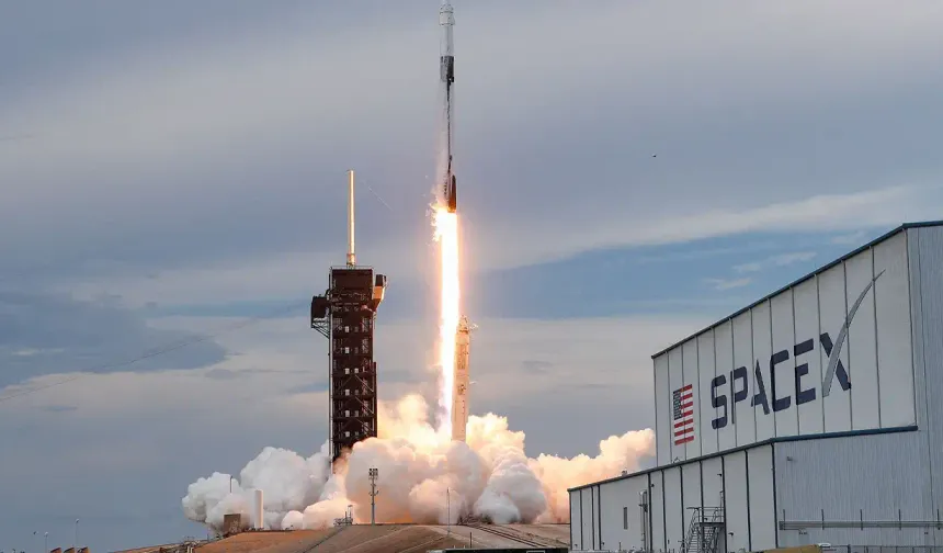 Spacex'in halka arzına 4 kat talep geldi