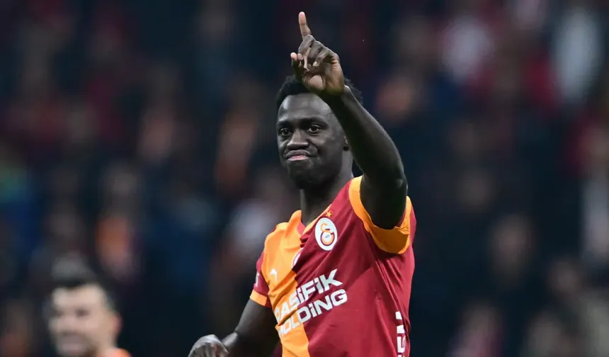 Galatasaray'ın yıldızına Benfica kancası!