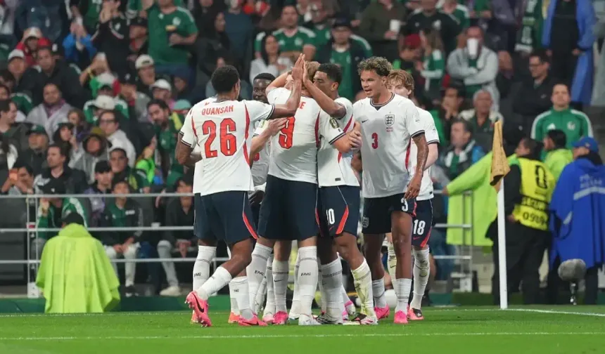 İngiltere'den çeyrek final bileti