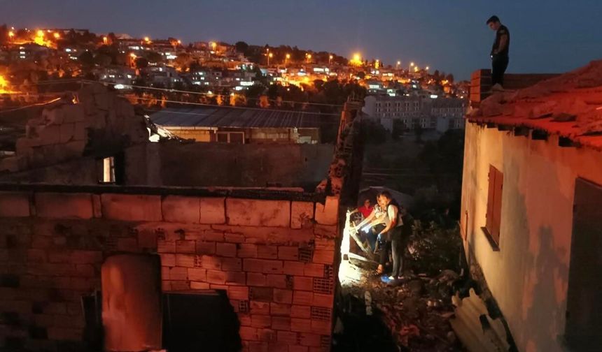 Çiğli’de anneanne ve torunu yangında öldü