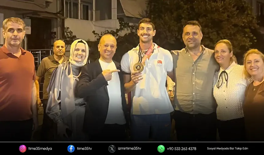 İsmail Nezir'e İzmir'de karşılama