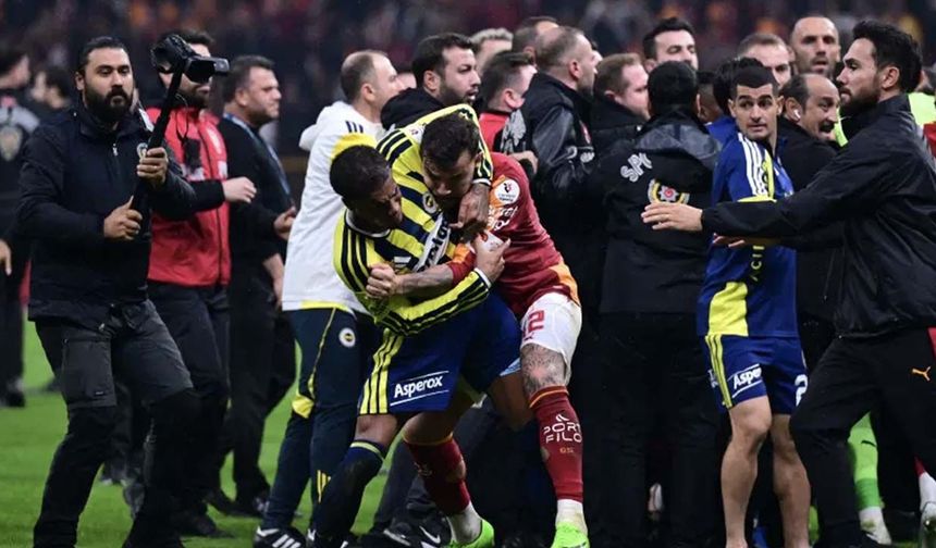 Fenerbahçe'den derbi sonrası sert açıklama