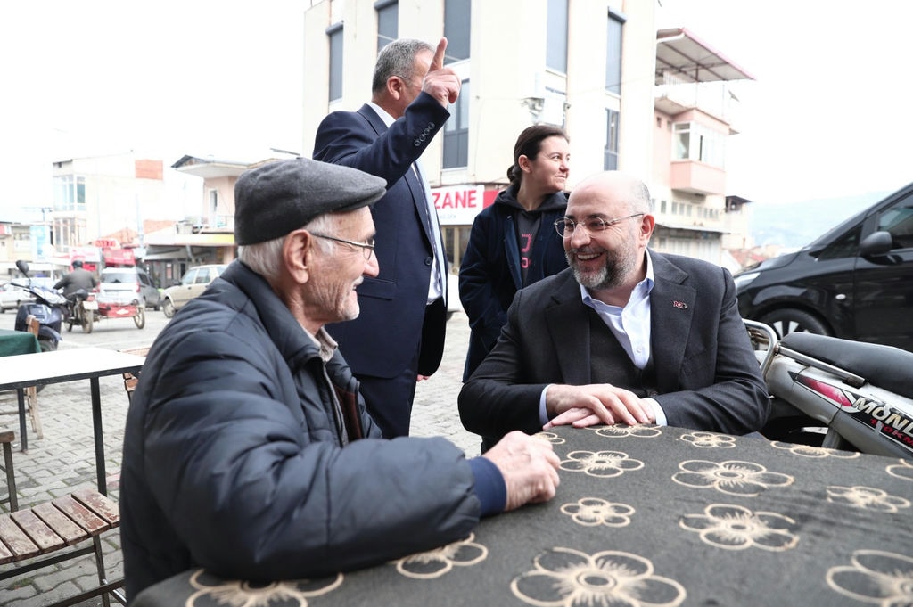 Buğra Gökce örgüt turunu tamamladı (2)