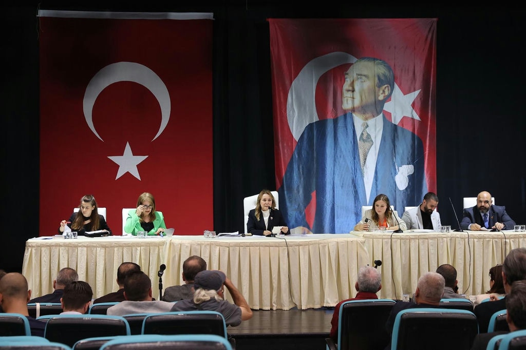 Konak Belediye Meclisi Mayıs Ayının Ilk Toplantısını Gerçekleştirdi (5)