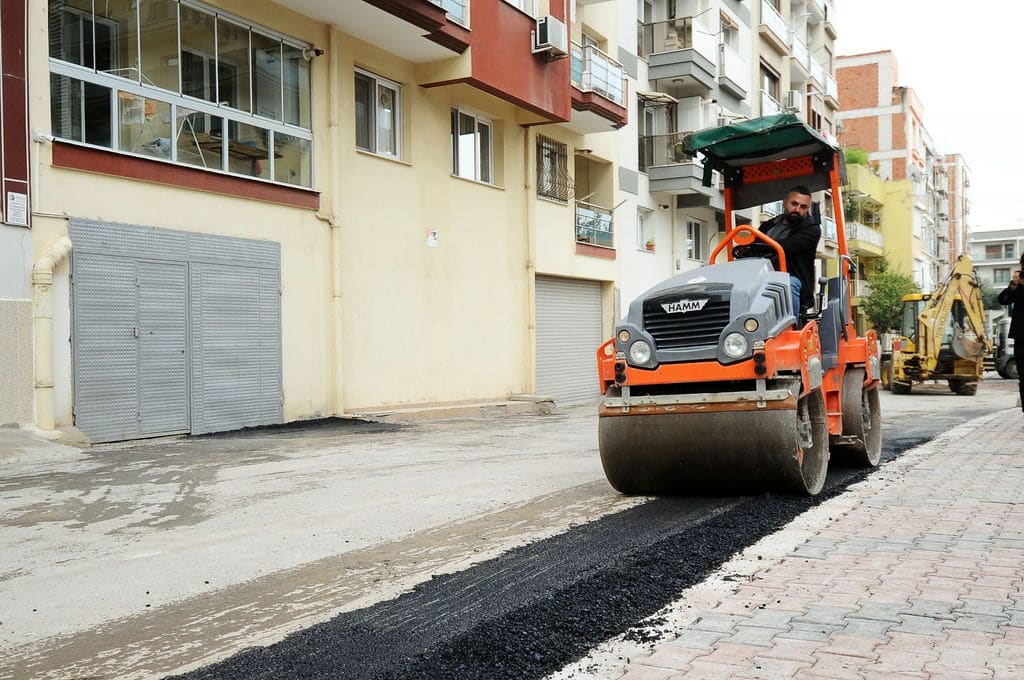 Karşıyaka Belediyesi Üretiyor, Sokaklar Güzelleşiyor 2