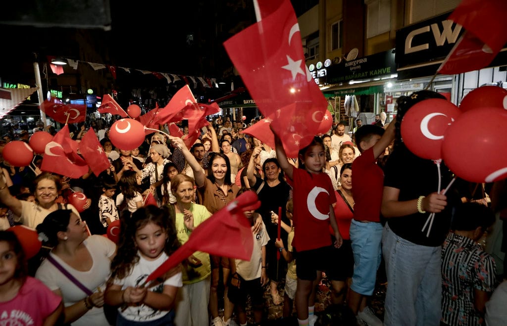 Bayraklı'da Zafer Bayramı Coşkusu5