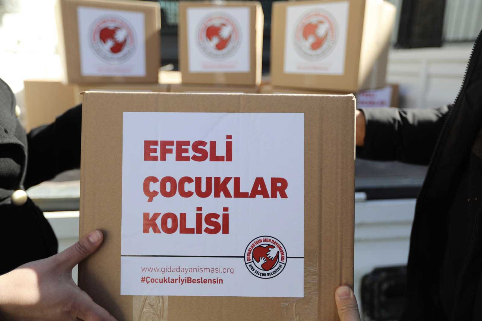 Ders Zili Çalarken Efes Selçuk Belediyesi Öğrencilerin Yanında3 Kopya