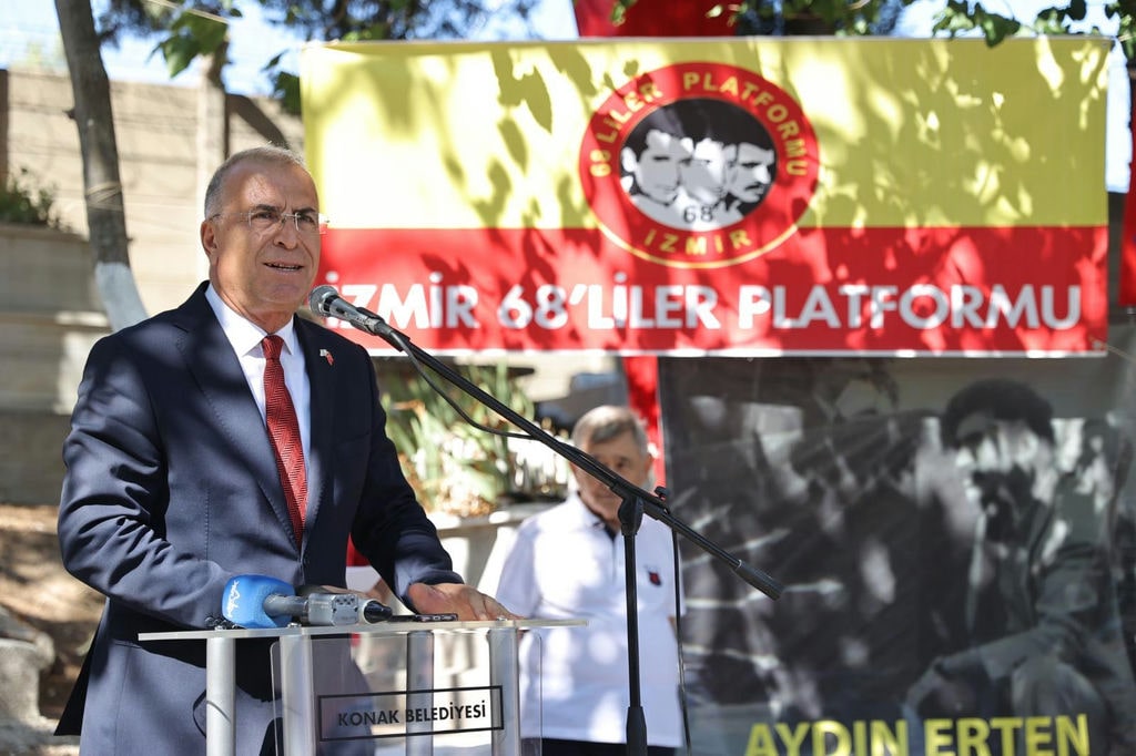 Efsane Başkan Aydın Erten Mezarı Başında Anıldı (9)