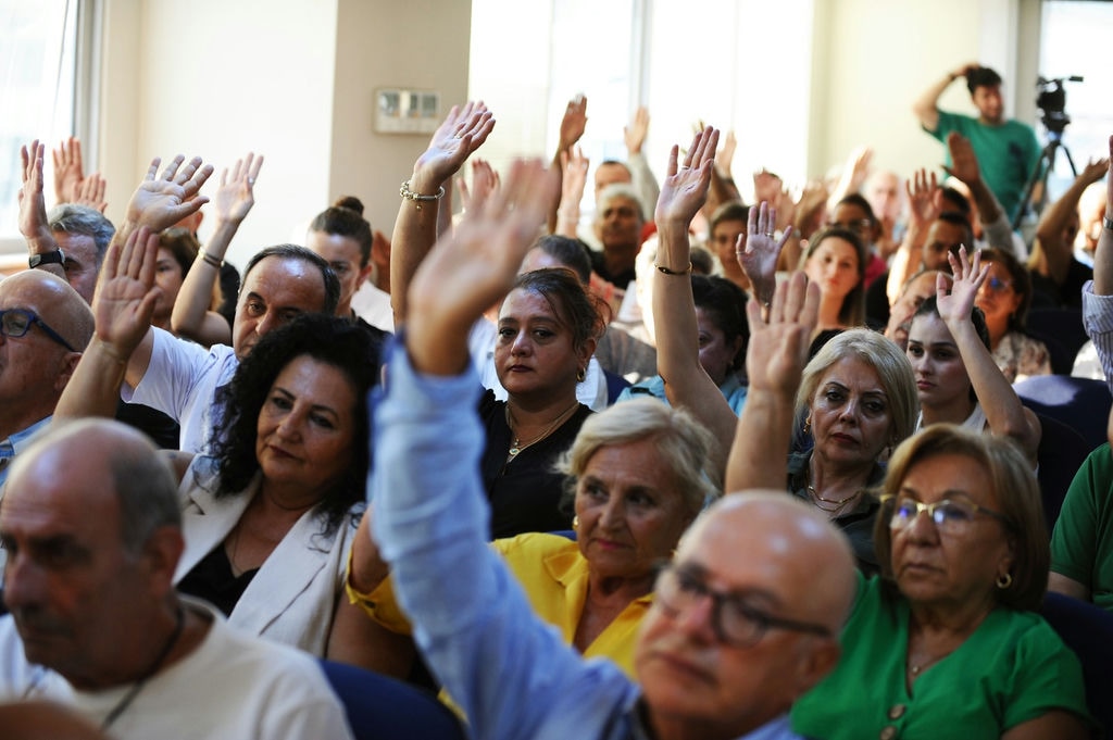 Karşıyaka Kent Konseyi’ne Kadın Eli Değecek 2