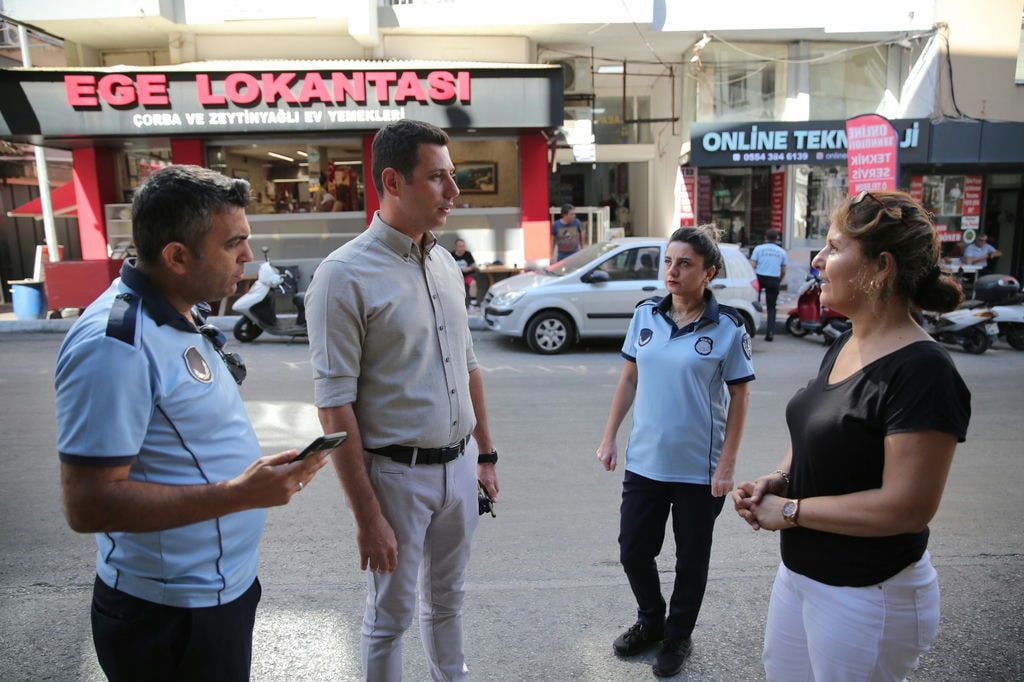 Konak Zabıtası Denetimlerini Hız Kesmeden Sürdürüyor (6)