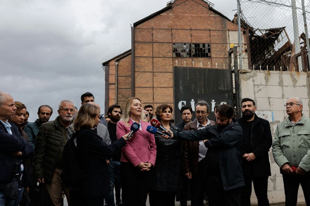 Başkan Mutlu’dan Elektrik Fabrikası Için Ortak Mücadele Çağrısı (3)