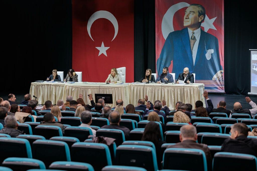 Konak Belediye Meclisi Aralık Ayı Toplantısını Gerçekleştirdi (2)