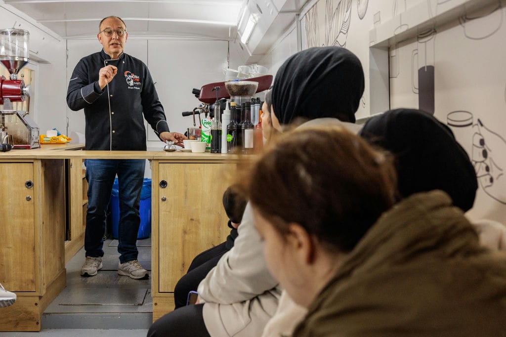 Konak’ta Mobil Barista Eğitimleri Başladı (3)