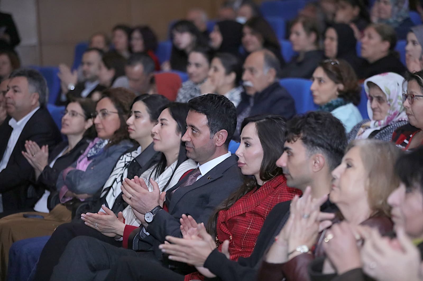 Bayraklı’dan Adıyaman’a Gönül Köprüsü (3)