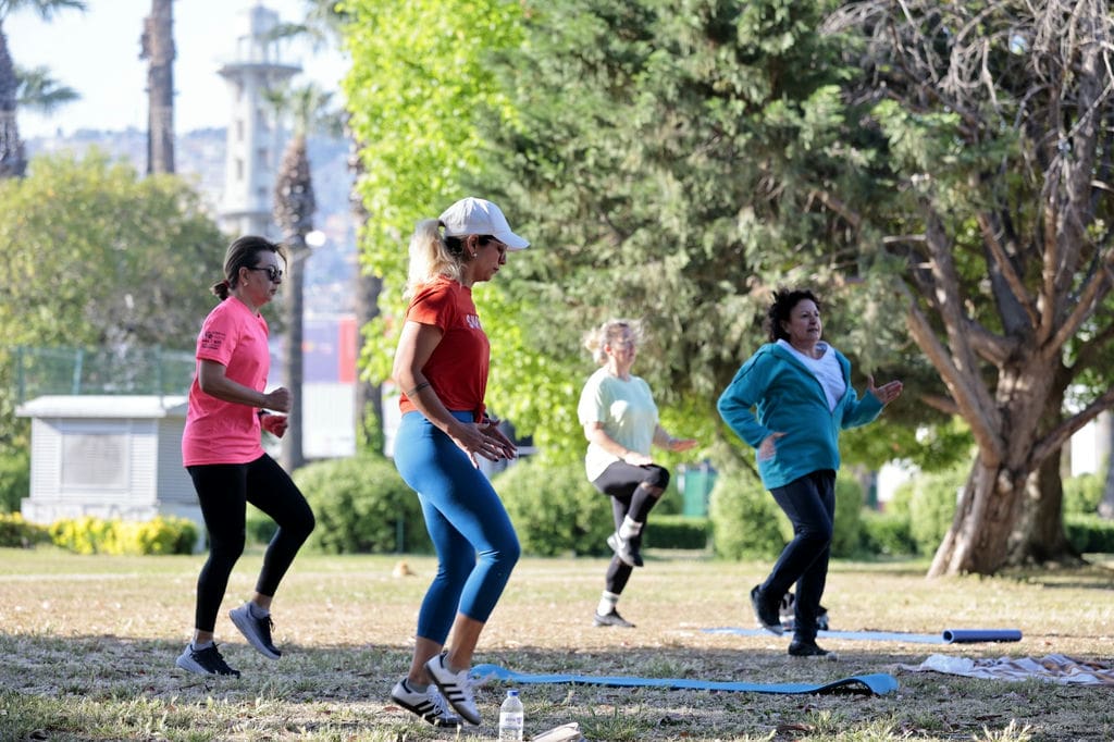 Konak’ta Açık Havada Spor Keyfi Başladı (3)