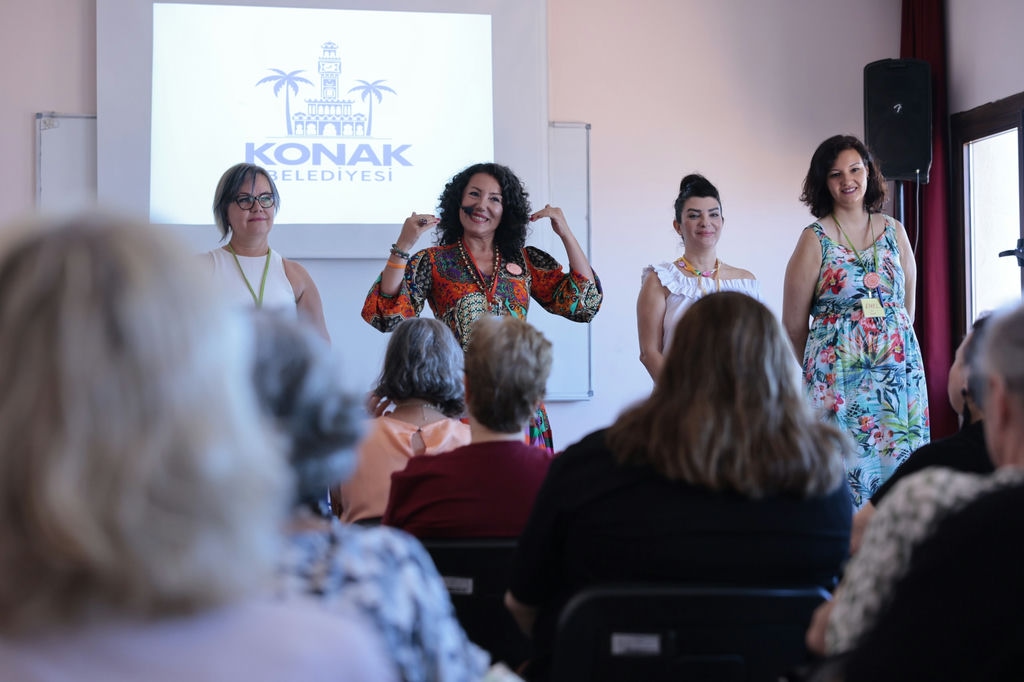 Konak’ta Kahkaha Yogası (3)