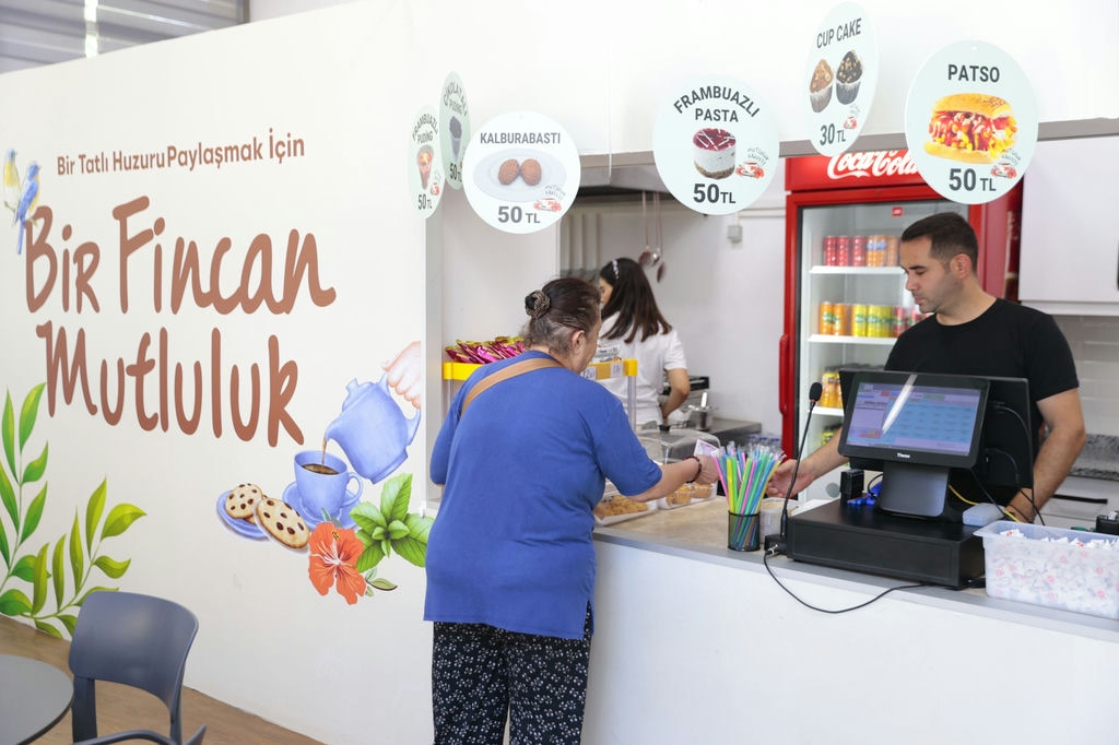 Mutluluk Kahveleri Ekonomik Menüleriyle Dar Gelirlinin Yanında (5)