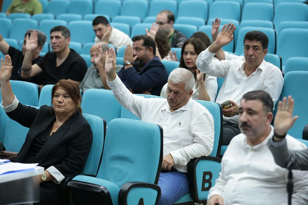 Temiz Bir Konak Için Meclisten Oybirliği (5)