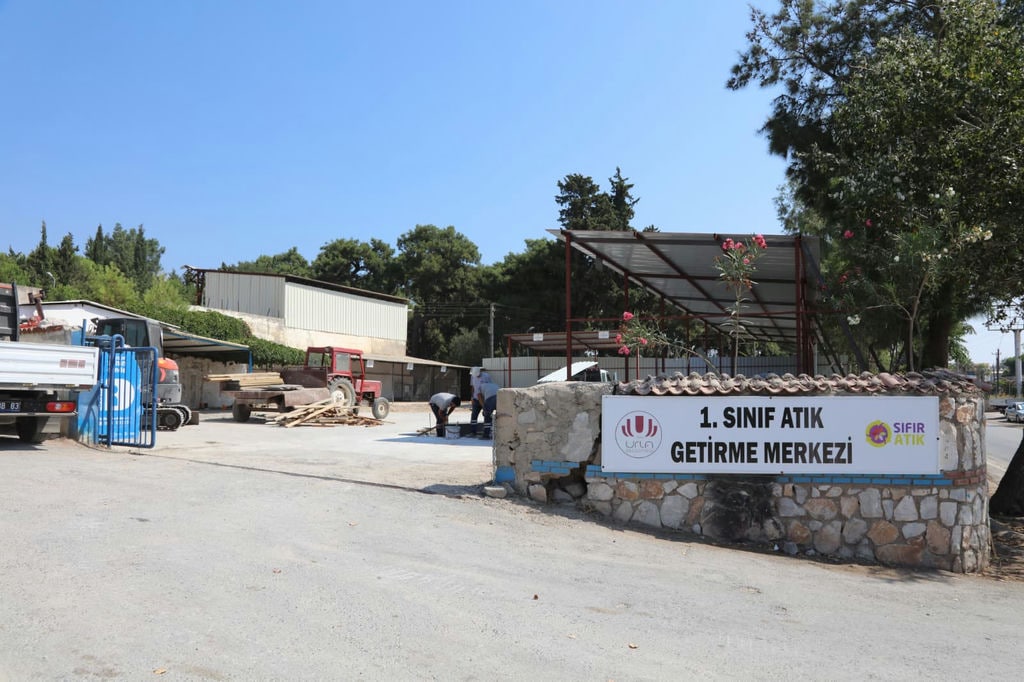 Urla Atık Getirme Merkezi Ile Geleceğini Dönüştürüyor (2)