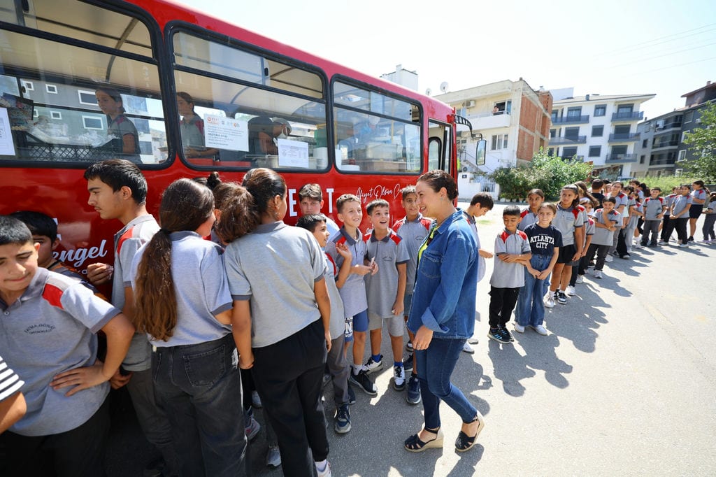 Kent Lokantasi Öğrenci̇ Otobüsü (1)