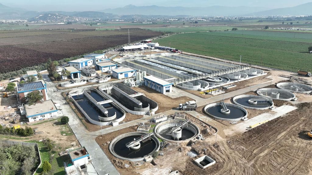 31.10.2025 F71Ada40 9239 4590 A657 Dea1398739Bb